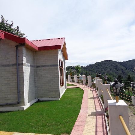 Village Live In Resort Chail Extérieur photo