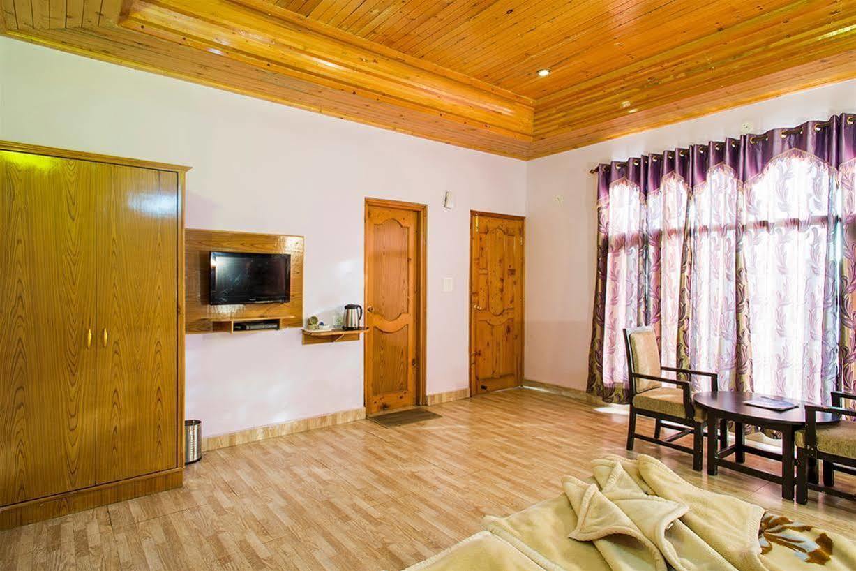 Village Live In Resort Chail Extérieur photo