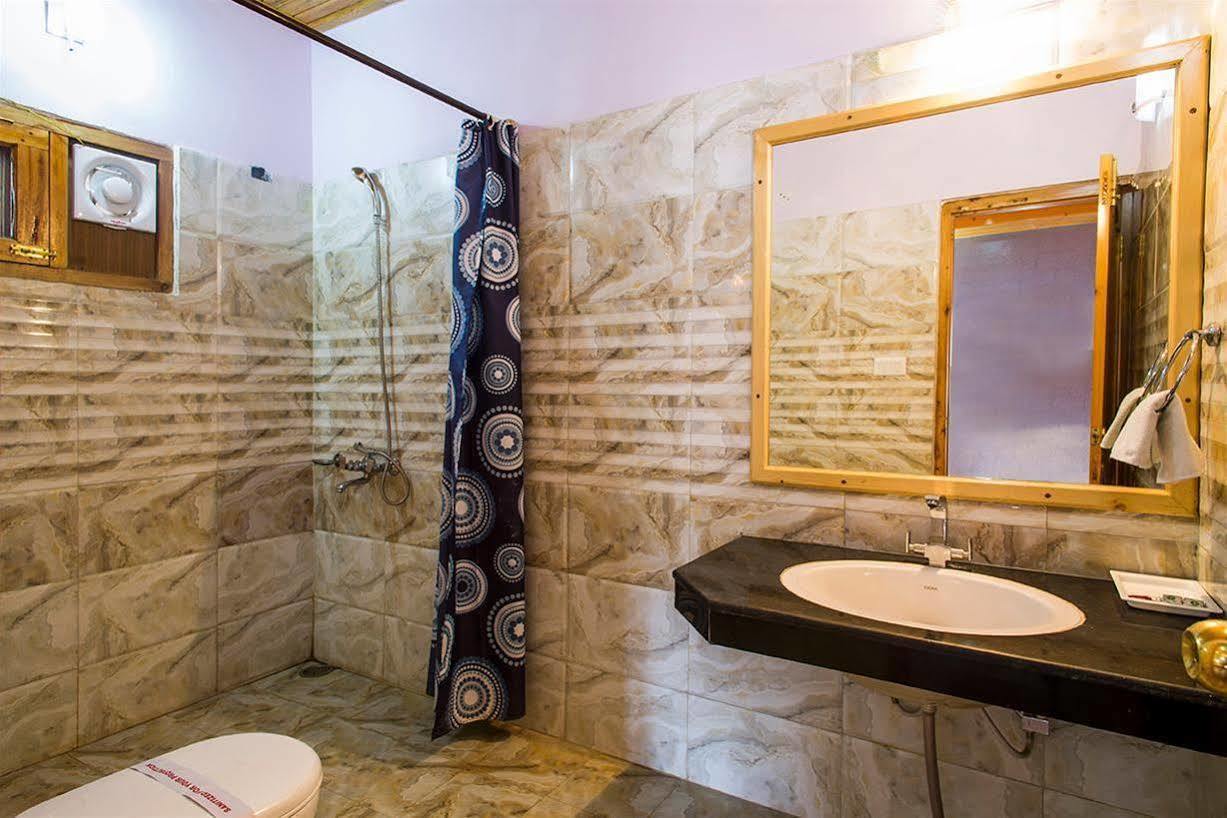 Village Live In Resort Chail Extérieur photo
